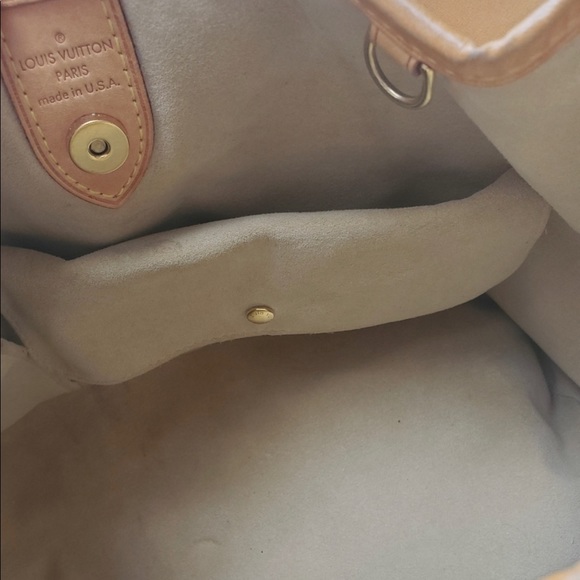 Louis Vuitton
Galliera Handbag Damier PM - Picture 7 of 10